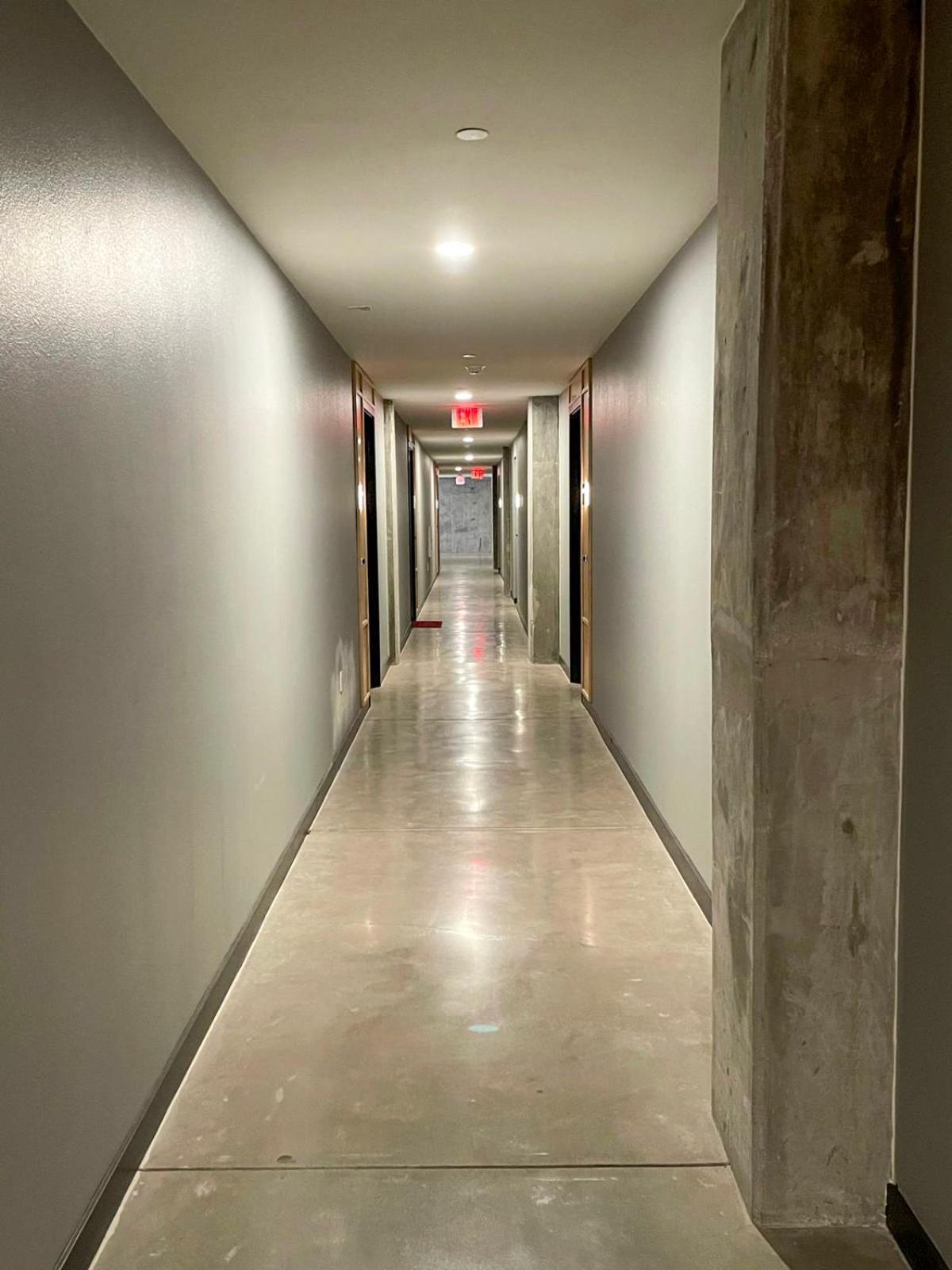 Capsule hotel Glamorous Getaway In Hollywood